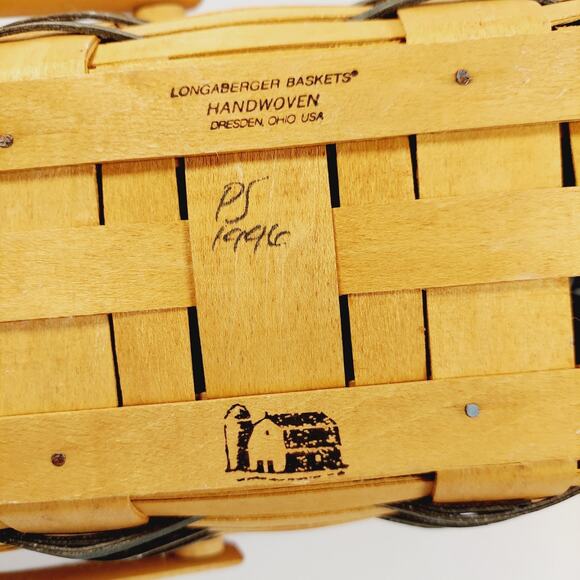 Longaberger Medium Vegetable Basket Slanted w/ Double Handles Blue Liner Divided - Picture 10 of 14